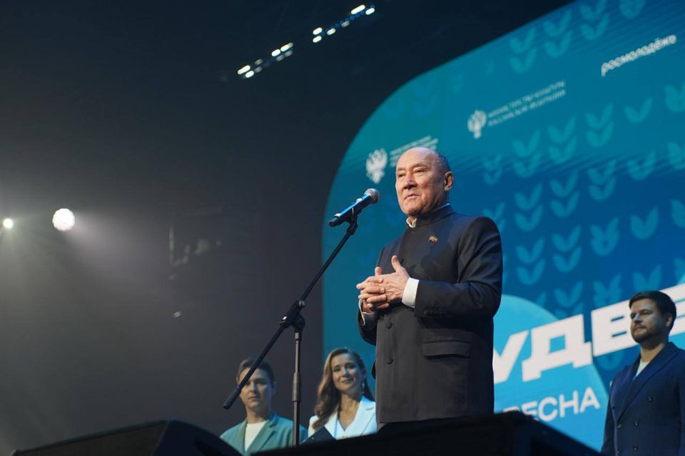 Сегодня состоялась торжественная церемония закрытия 33-го Всероссийского фестиваля «Российская студенческая весна»!