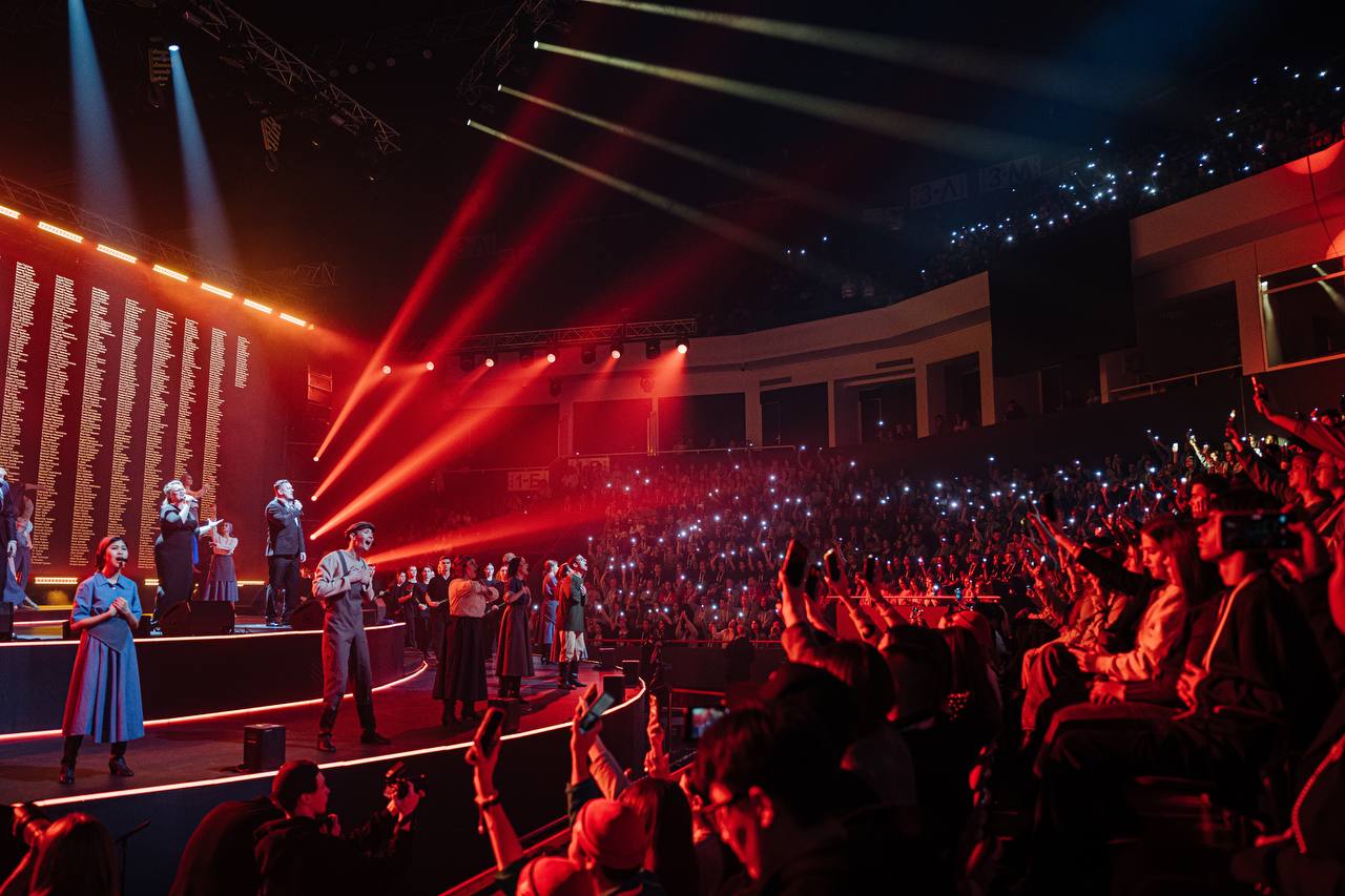 Сегодня состоялась торжественная церемония закрытия 33-го Всероссийского фестиваля «Российская студенческая весна»! Сегодня состоялась торжественная церемония закрытия 33-го Всероссийского фестиваля «Российская студенческая весна»!