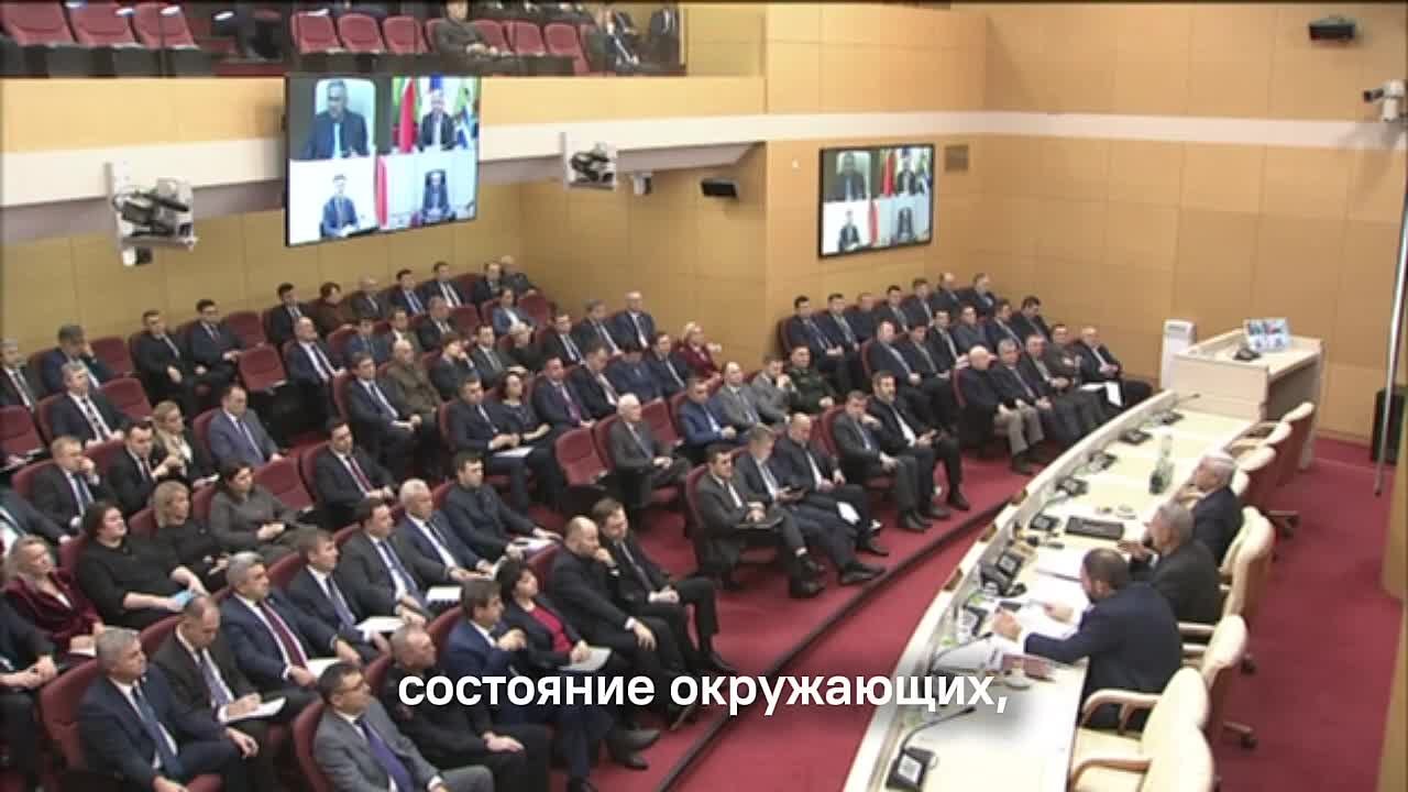 «Это безобразие, когда дикие собаки нападают на людей»: Рустам Минниханов о трагедии в Васильево