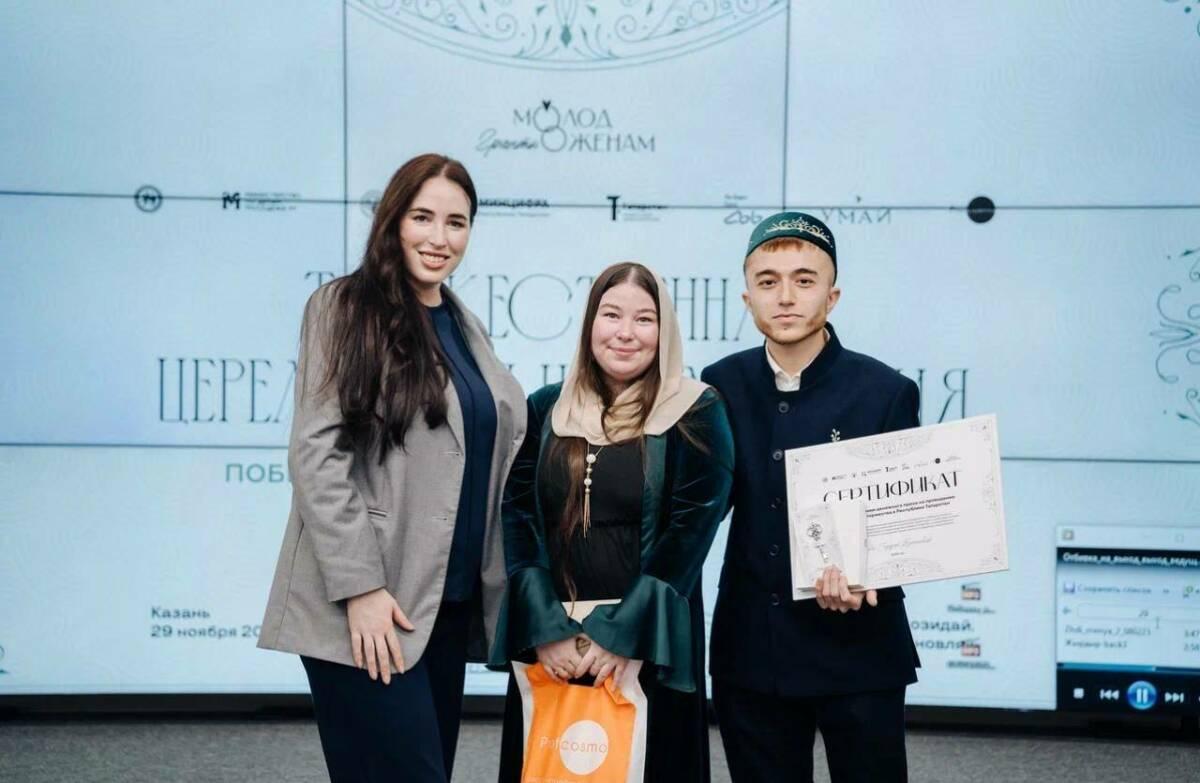 В Татарстане 22 пары получили гранты на тематическую свадьбу В Татарстане 22 пары получили гранты на тематическую свадьбу