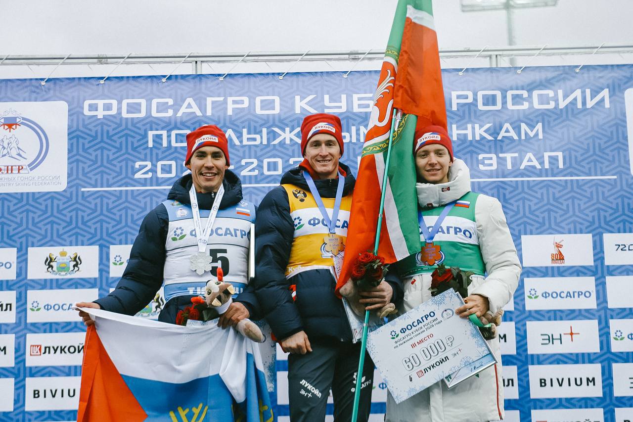 Татарстанские спортсмены выиграли два золота и бронзу в спринте на II этапе Кубка России по лыжным гонкам Татарстанские спортсмены выиграли два золота и бронзу в спринте на II этапе Кубка России по лыжным гонкам