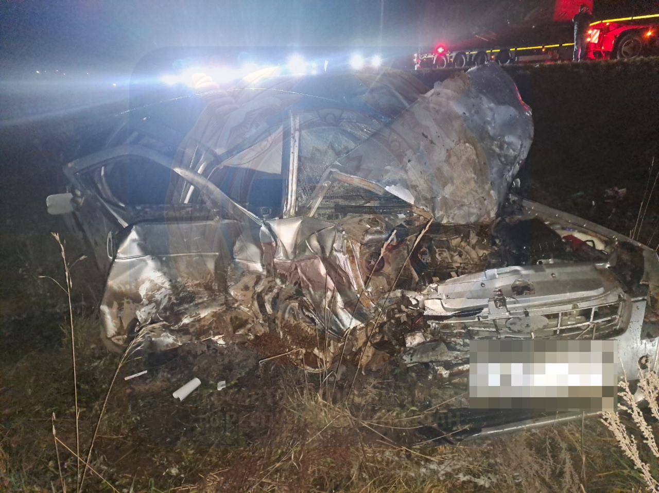 6 декабря на 81 км автодороги «Казань-Малмыж» (Арский район) 18-летний водитель автомобиля Лада, по предварительным данным 6 декабря на 81 км автодороги «Казань-Малмыж» (Арский район) 18-летний водитель автомобиля Лада, по предварительным данным