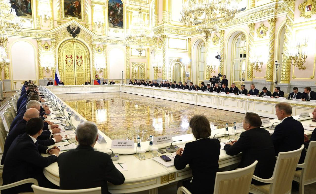 Рустам Минниханов принял участие в заседании Совета при Президенте РФ по стратегическому развитию и национальным проектам Рустам Минниханов принял участие в заседании Совета при Президенте РФ по стратегическому развитию и национальным проектам