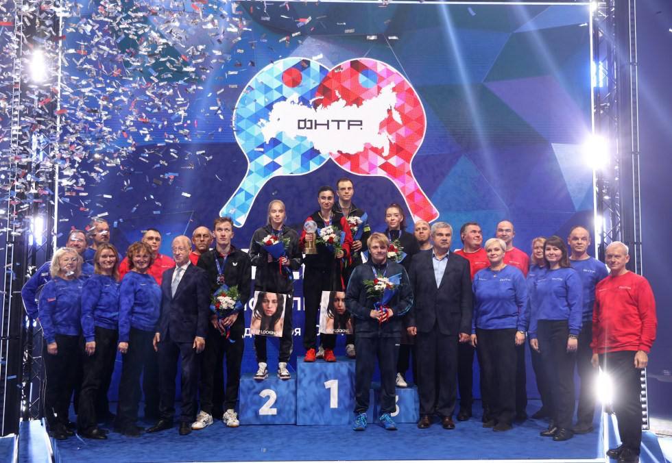 Президент ФНТР, зампред Госдумы Александр Бабаков вручил награды победителям и призерам последних в 2025 году всероссийских соревнований «Суперкубок»-2025, которые завершились в Москве Президент ФНТР, зампред Госдумы Александр Бабаков вручил награды победителям и призерам последних в 2025 году всероссийских соревнований «Суперкубок»-2025, которые завершились в Москве