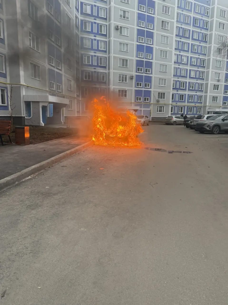 Официальная информация о загоревшейся машине на Шинников 44: