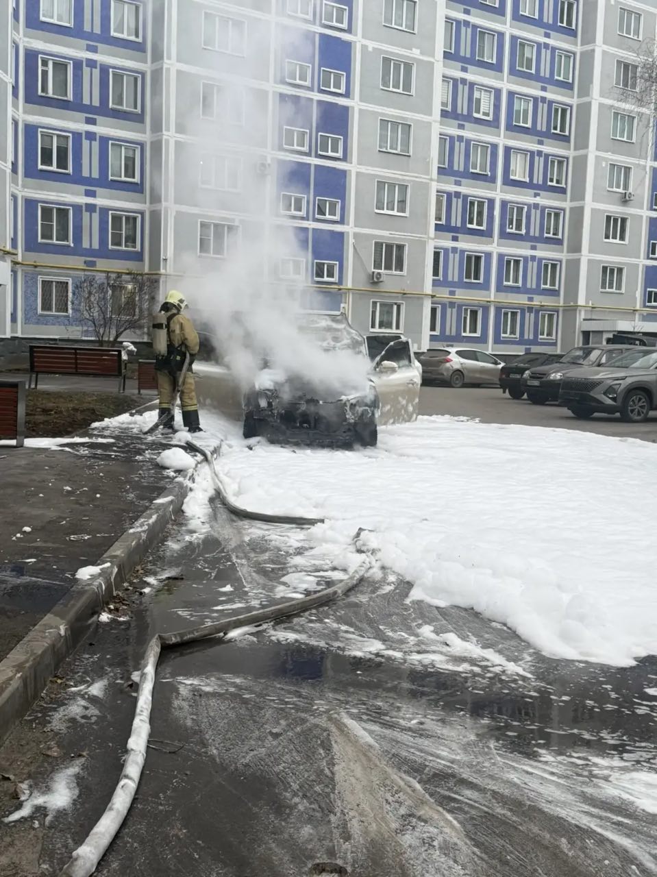 Официальная информация о загоревшейся машине на Шинников 44: Официальная информация о загоревшейся машине на Шинников 44: