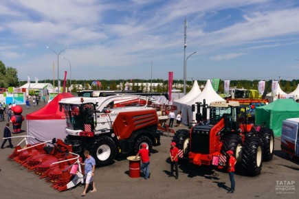 На совещании под председательством Раиса Татарстана Рустама Минниханова с участием Фарида Мухаметшина и Рустама Нигматуллина первый заместитель министра сельского хозяйства РТ Ленар Гарипов озвучил ключевые задачи...