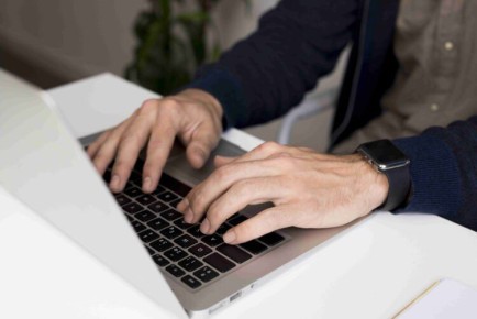 Работодатели не имеют права принуждать сотрудников к работе в праздничные дни