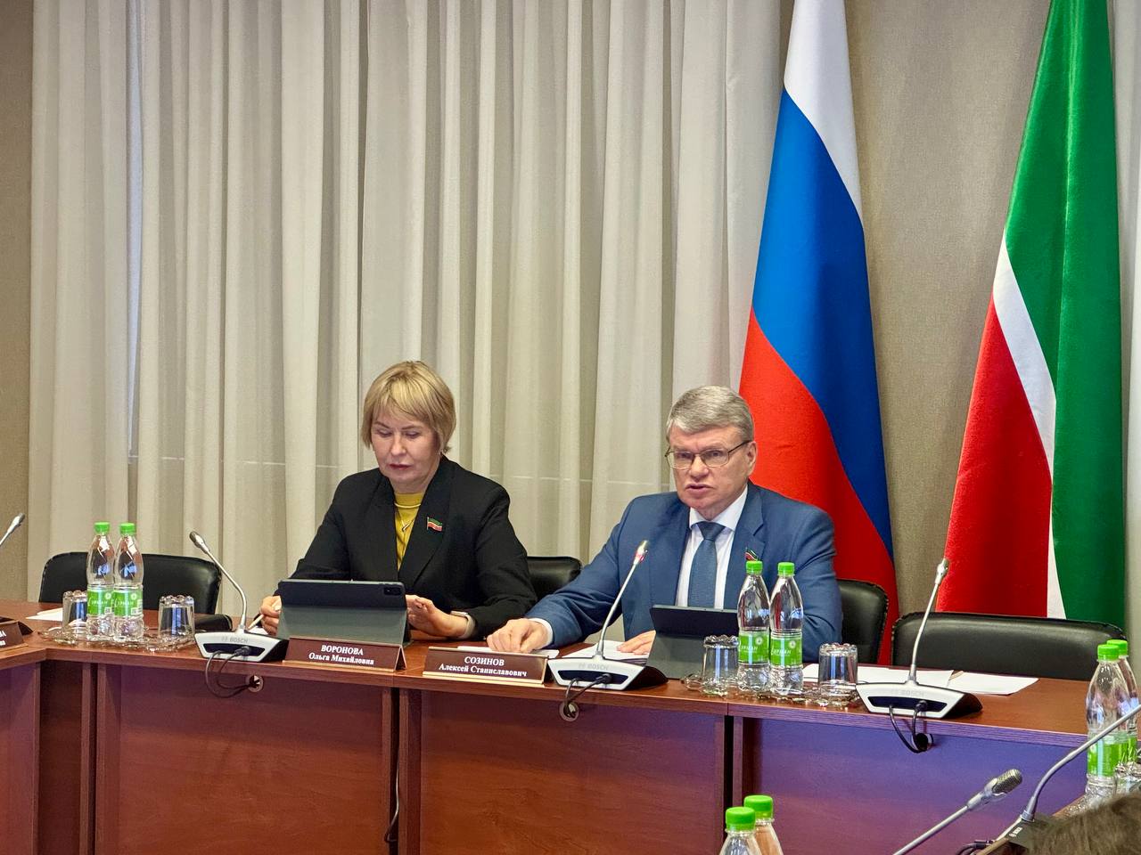 Комитет по социальной политике рассмотрел законопроекты, направленные на поддержку участников СВО