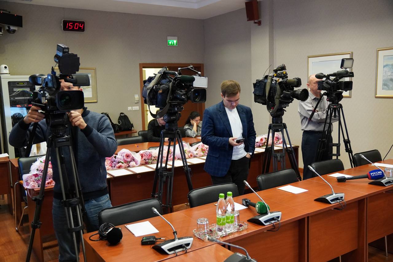 Андрей Егоров: «Четверть обращений граждан в Государственный Совет связана с вопросами ЖКХ» Андрей Егоров: «Четверть обращений граждан в Государственный Совет связана с вопросами ЖКХ»