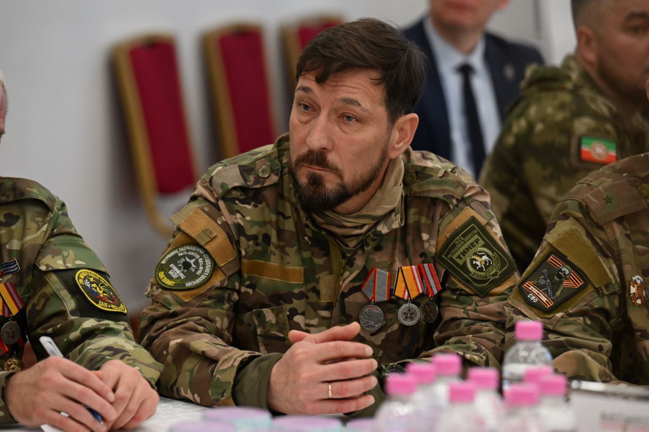 Рустам Минниханов: Сегодня встретились с ветеранами СВО - участниками кадровой программы «Батырлар. Герои Татарстана» Рустам Минниханов: Сегодня встретились с ветеранами СВО - участниками кадровой программы «Батырлар. Герои Татарстана»