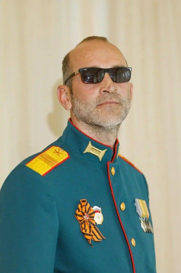 Ветеран СВО из РТ, потерявший зрение в ходе боевых действий, стал одним из операторов горячей линии Владимира Путина Ветеран СВО из РТ, потерявший зрение в ходе боевых действий, стал одним из операторов горячей линии Владимира Путина