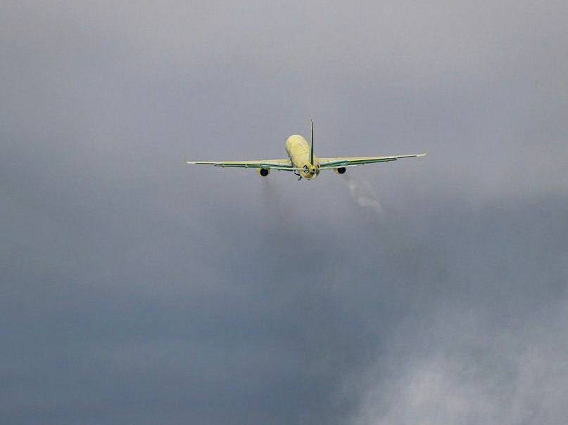 В небо над Казанью поднялся новый ТУ-214 В небо над Казанью поднялся новый ТУ-214