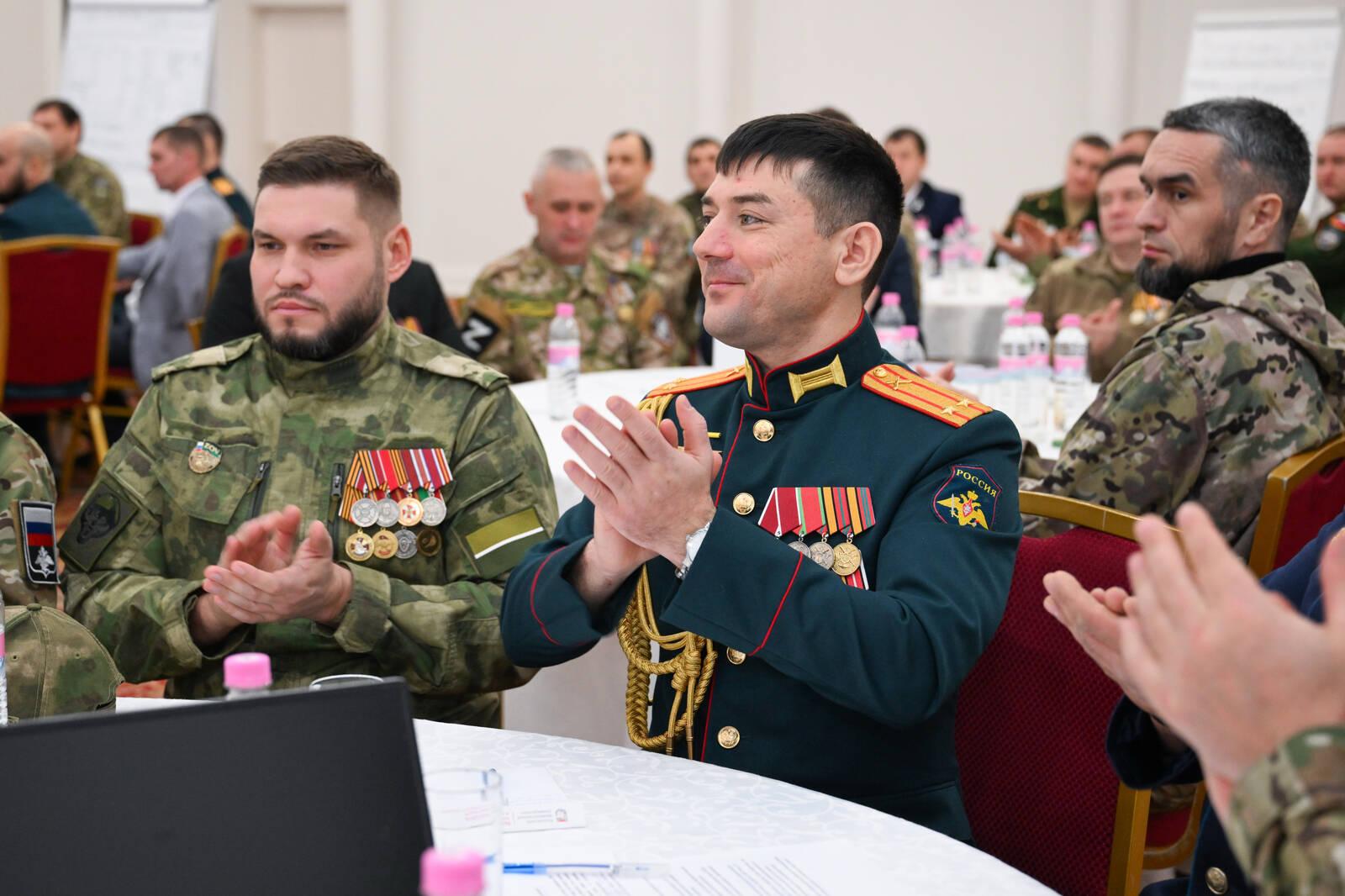 Рустам Минниханов: «Руководство республики в своей работе будет опираться на вас» Рустам Минниханов: «Руководство республики в своей работе будет опираться на вас»