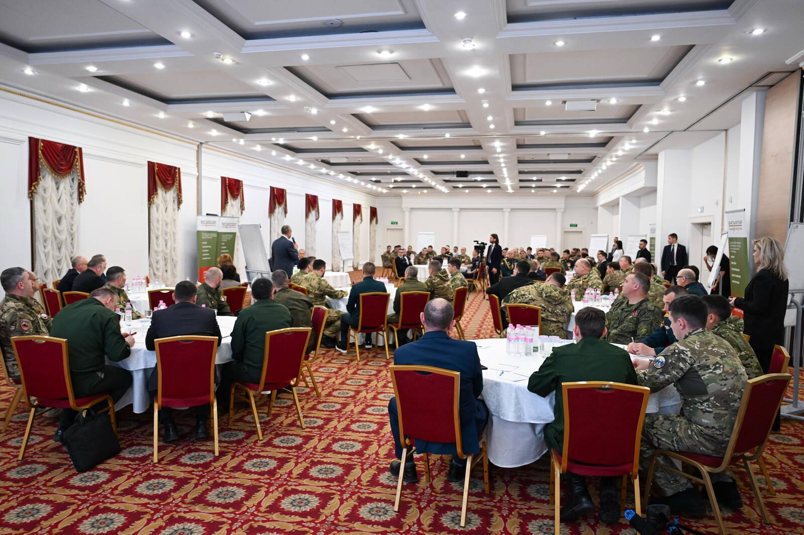 Рустам Минниханов: «Руководство республики в своей работе будет опираться на вас» Рустам Минниханов: «Руководство республики в своей работе будет опираться на вас»