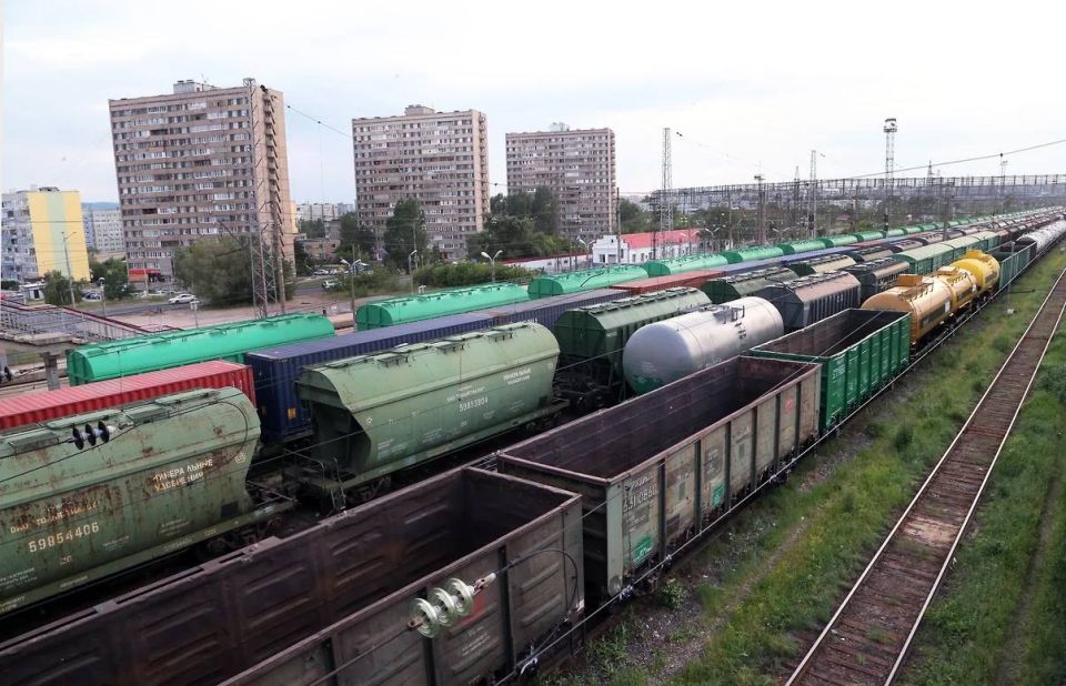 Куйбышевская магистраль разработала 27 новых маршрутов грузовых поездов