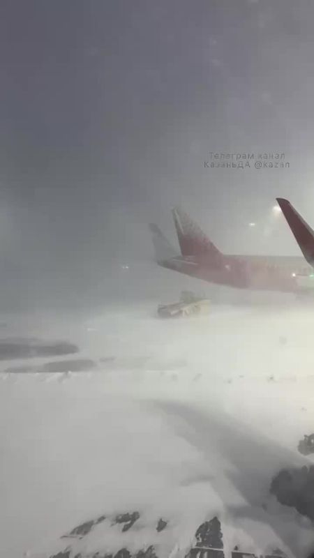 В Казани часть рейсов перенаправили на запасные аэродромы изза непогоды