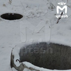 Менделеевцы жаловались на открытый люк колодца, в котором погибли дети, ещё вчера утром