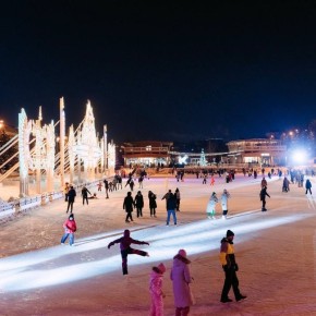 Сегодня каток на «Черном озере» временно закрыт