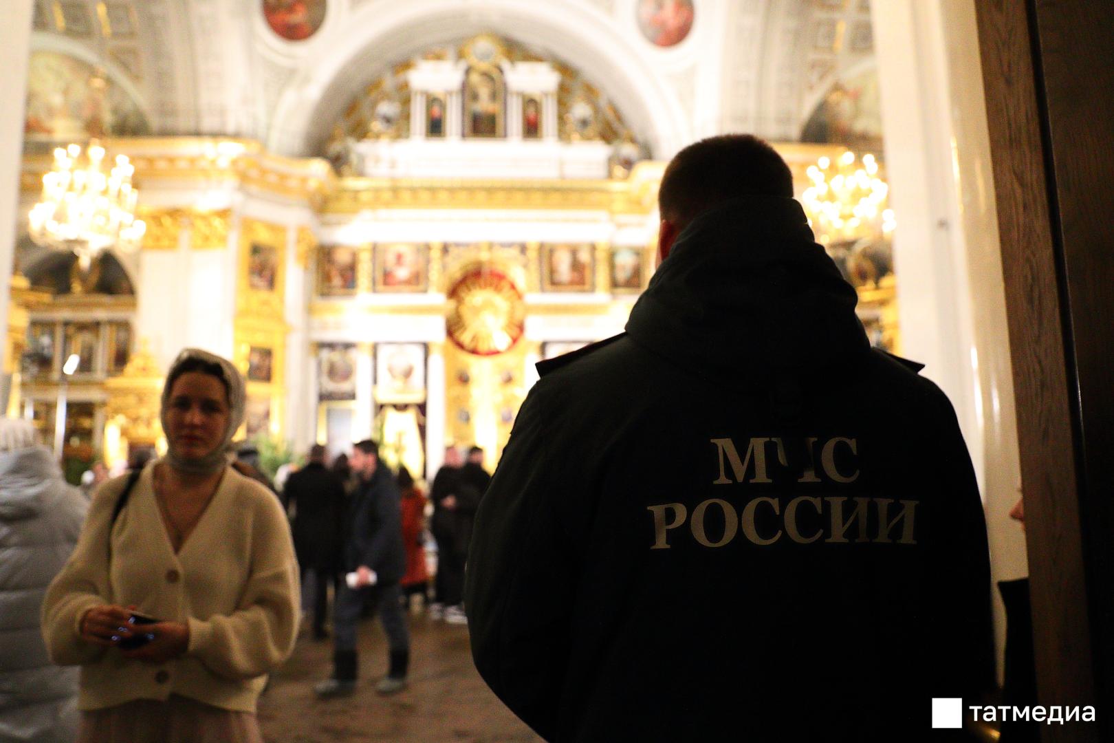 Росгвардия обеспечила безопасность прихожан православных храмов в Рождество Христово в РТ