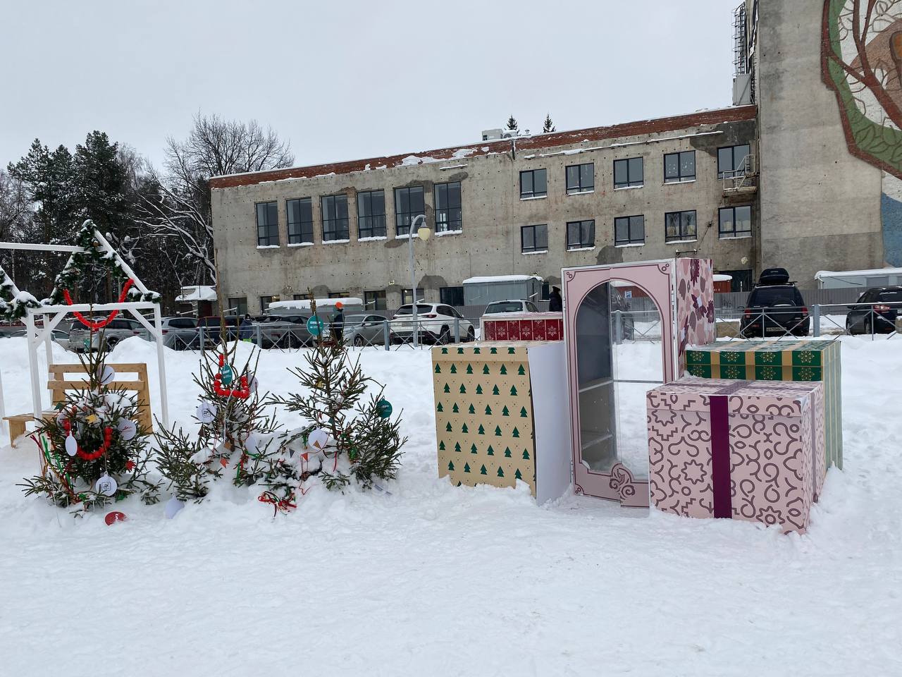 В парке «Сосновая роща» погоды не боятся В парке «Сосновая роща» погоды не боятся