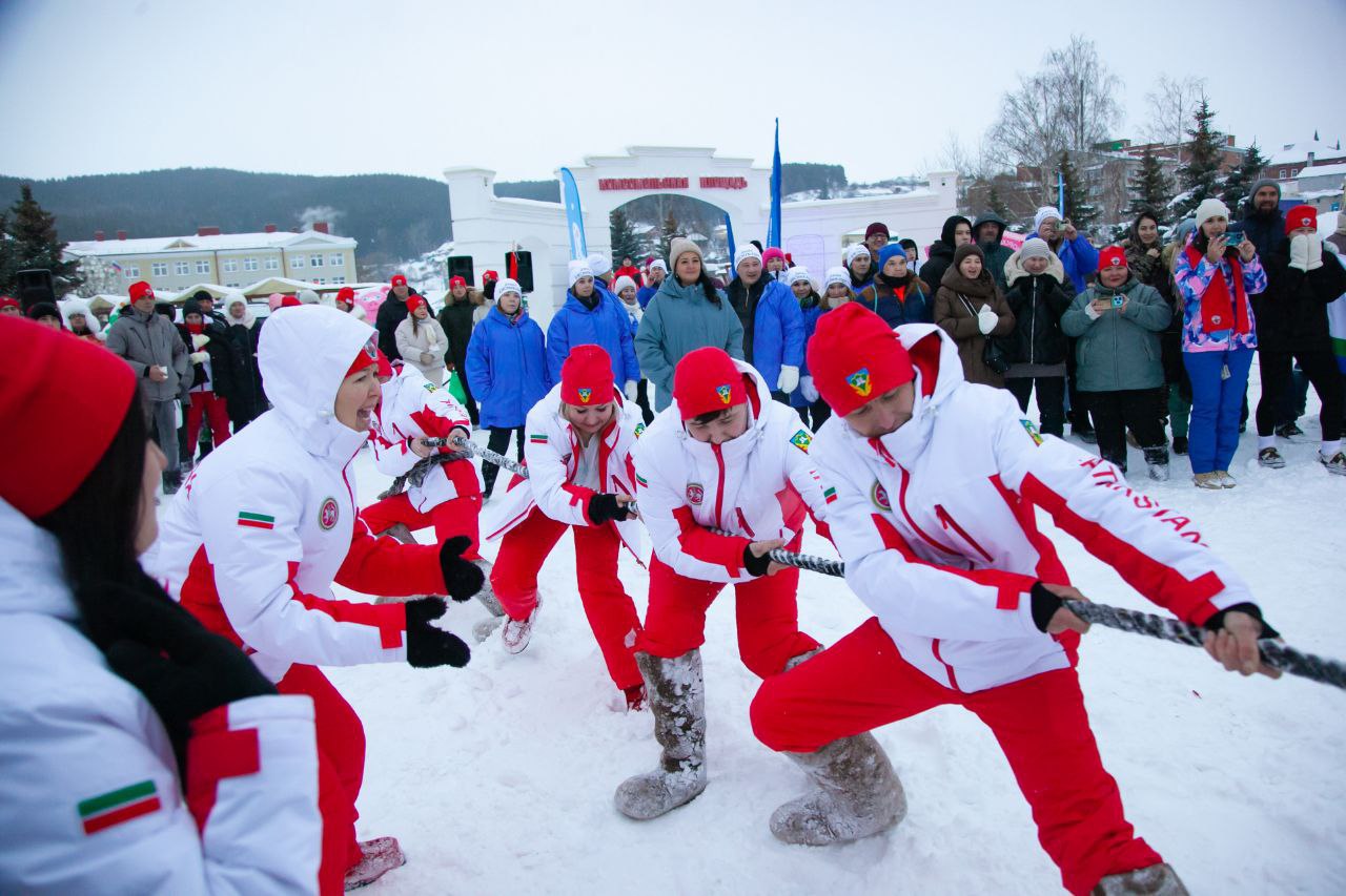 «Валенки, да валенки, ой, да не подшиты, стареньки…» «Валенки, да валенки, ой, да не подшиты, стареньки…»