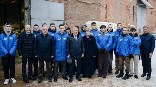 ����� 150 ���� ��������� ����� � ���������� �������� ���������� �� ������ � ���� ���