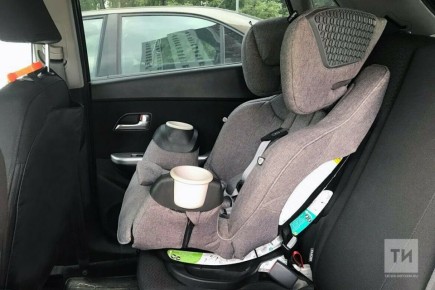 С 9 января в России резко выросли штрафы за перевозку детей без автокресла