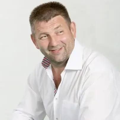 ���� ��������� ������� �� ��������� �������� � ������� ���� � ������ �� 180� �� ������ �� ���������