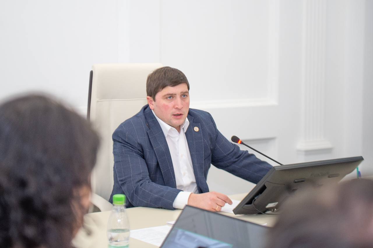 Этот год в Нижнекамске объявлен Годом Первостроителей Этот год в Нижнекамске объявлен Годом Первостроителей