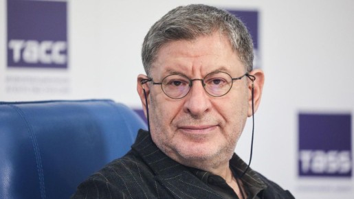 ������ ������� ���������� �����������: ��������������� ����� � ������������� ��������