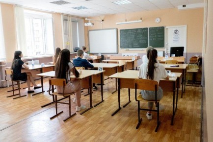 ������ �� ��������� ������ � ���������� ������ � 1 ��������