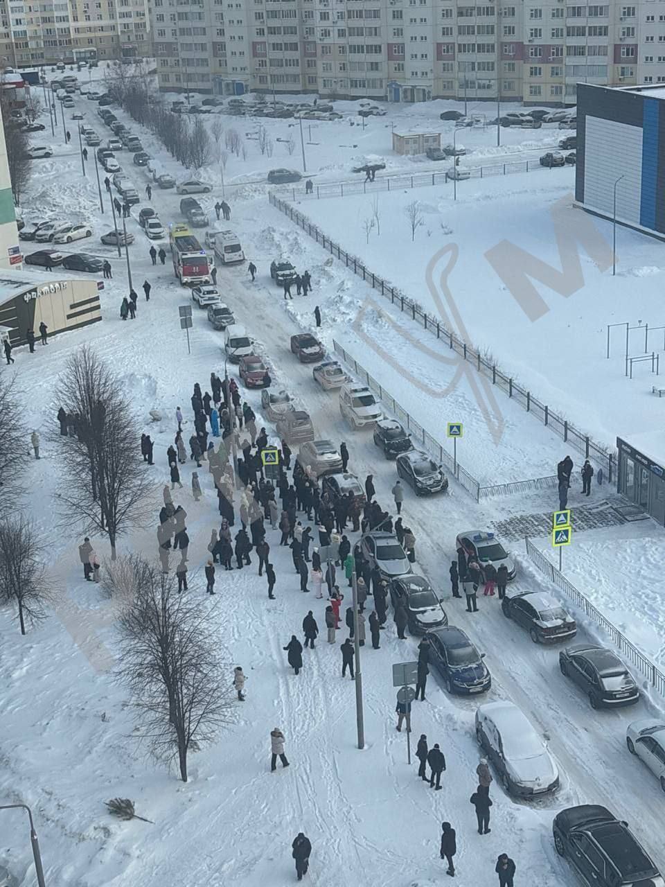 Марина Ахмедова: Подросток ворвался с ножом в многопрофильный лицей № 37 в Нижнекамске (Татарстан)