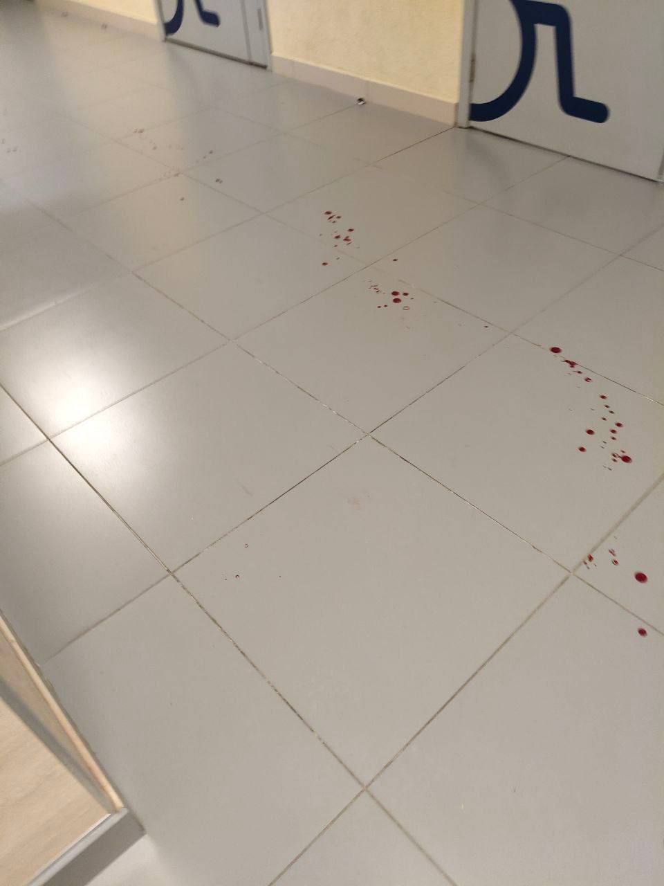 Марина Ахмедова: Подросток ворвался с ножом в многопрофильный лицей № 37 в Нижнекамске (Татарстан) Марина Ахмедова: Подросток ворвался с ножом в многопрофильный лицей № 37 в Нижнекамске (Татарстан)