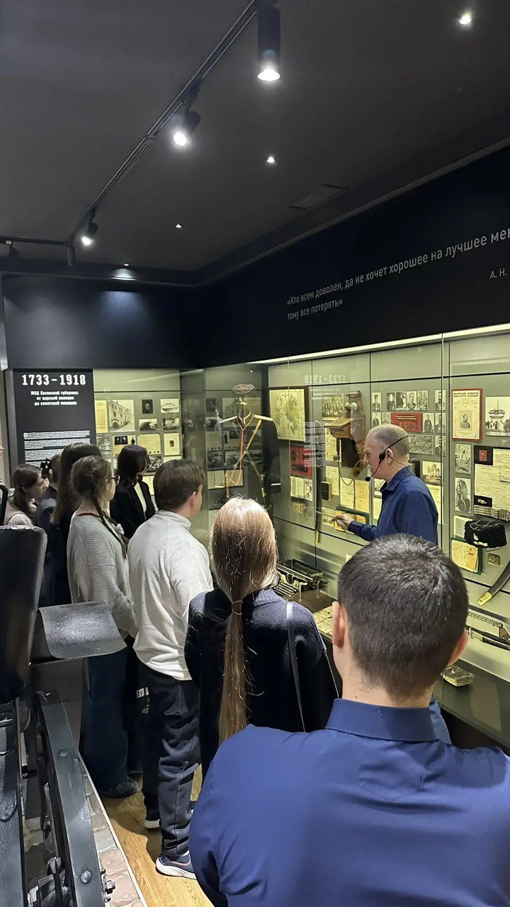 «Студенческий десант»: знакомство с профессией полицейского «Студенческий десант»: знакомство с профессией полицейского