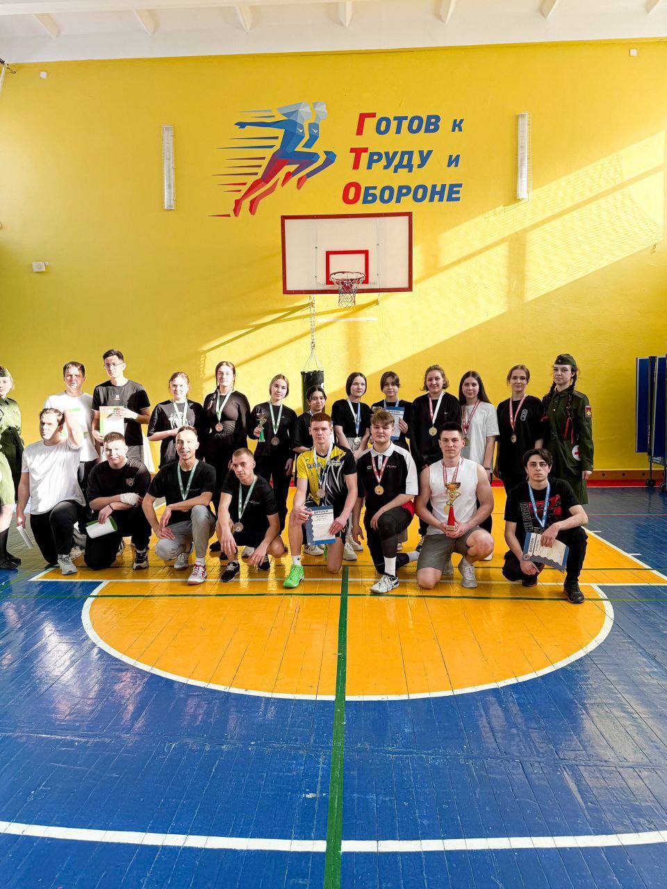 Дорогие студенты, от всей души поздравляю вас с Днём российского студенчества! Дорогие студенты, от всей души поздравляю вас с Днём российского студенчества!