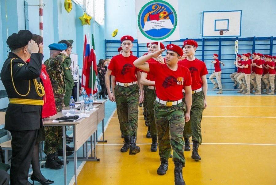 Дорогие студенты, от всей души поздравляю вас с Днём российского студенчества! Дорогие студенты, от всей души поздравляю вас с Днём российского студенчества!