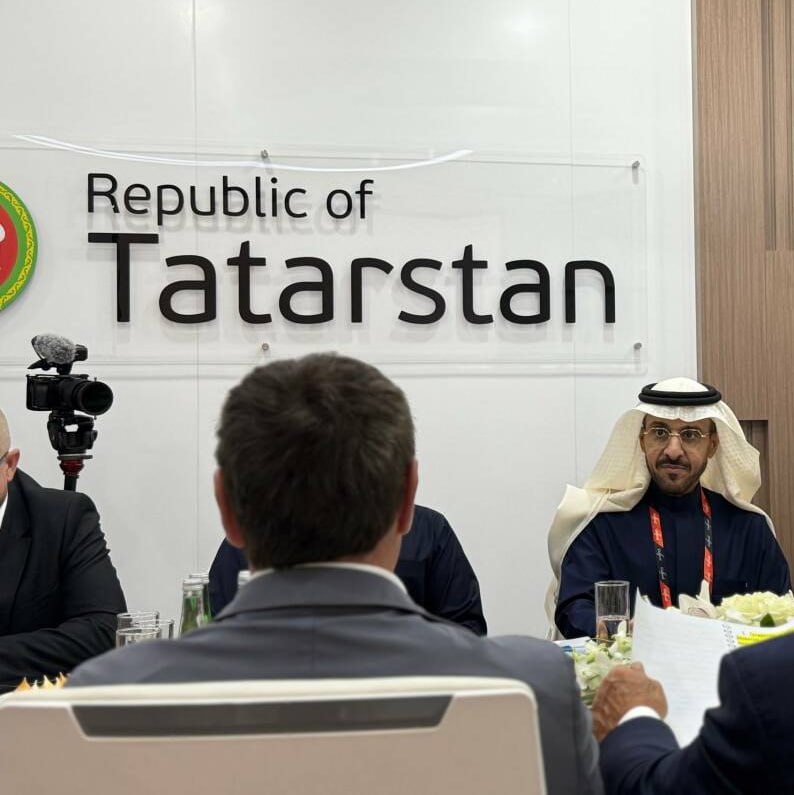 Рустам Минниханов пригласил инвестора из Саудовской Аравии на KazanForum Рустам Минниханов пригласил инвестора из Саудовской Аравии на KazanForum