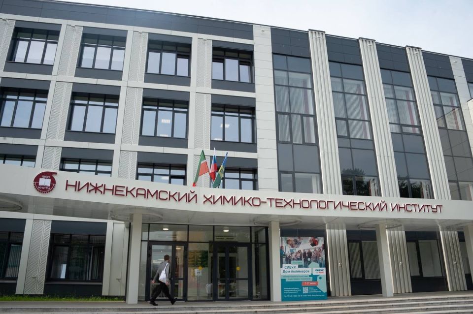 ����������������� ������ �������� ������ ������������� ��������� � �������� ��� ������������� ���������������������� ��������� (����)