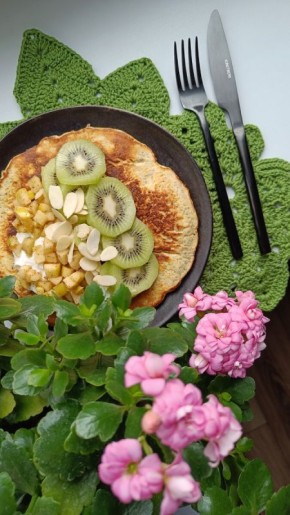 Кокосовая лепёшка с семенами чиа