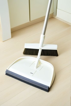 Как выбрать идеальный комплект для уборки: щетка с совком на каждый день