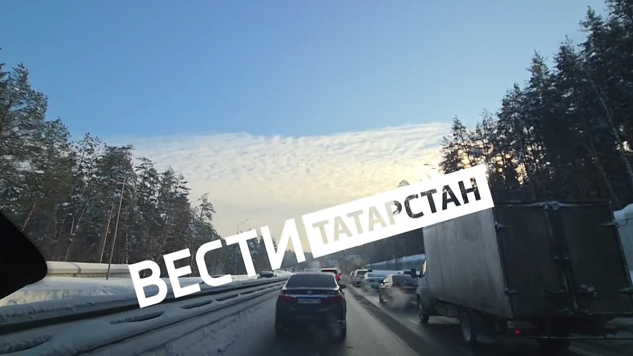 #прислановредакцию. На Горьковском шоссе образовалась пробка из-за 2 ДТП