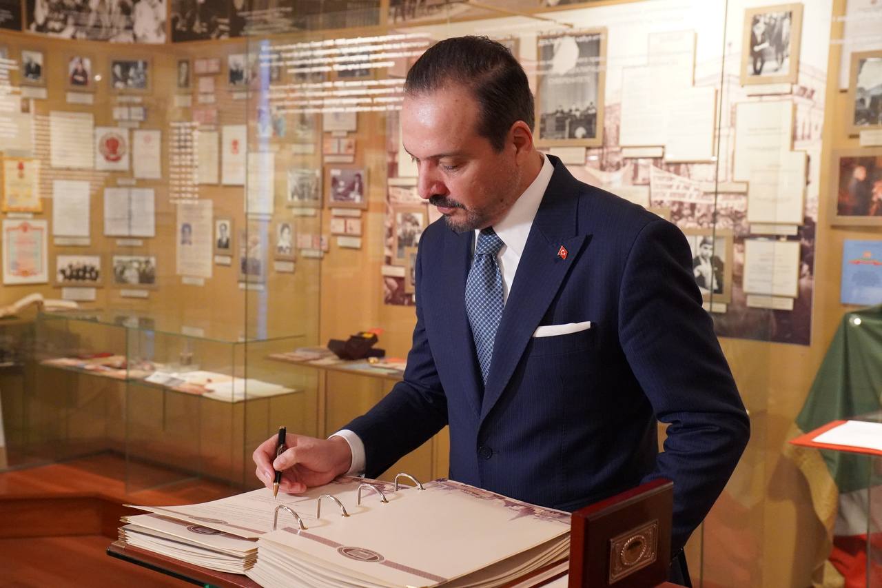 Фарид Мухаметшин: «Парламент Турецкой Республики стал первым зарубежным партнером Госсовета Татарстана» Фарид Мухаметшин: «Парламент Турецкой Республики стал первым зарубежным партнером Госсовета Татарстана»