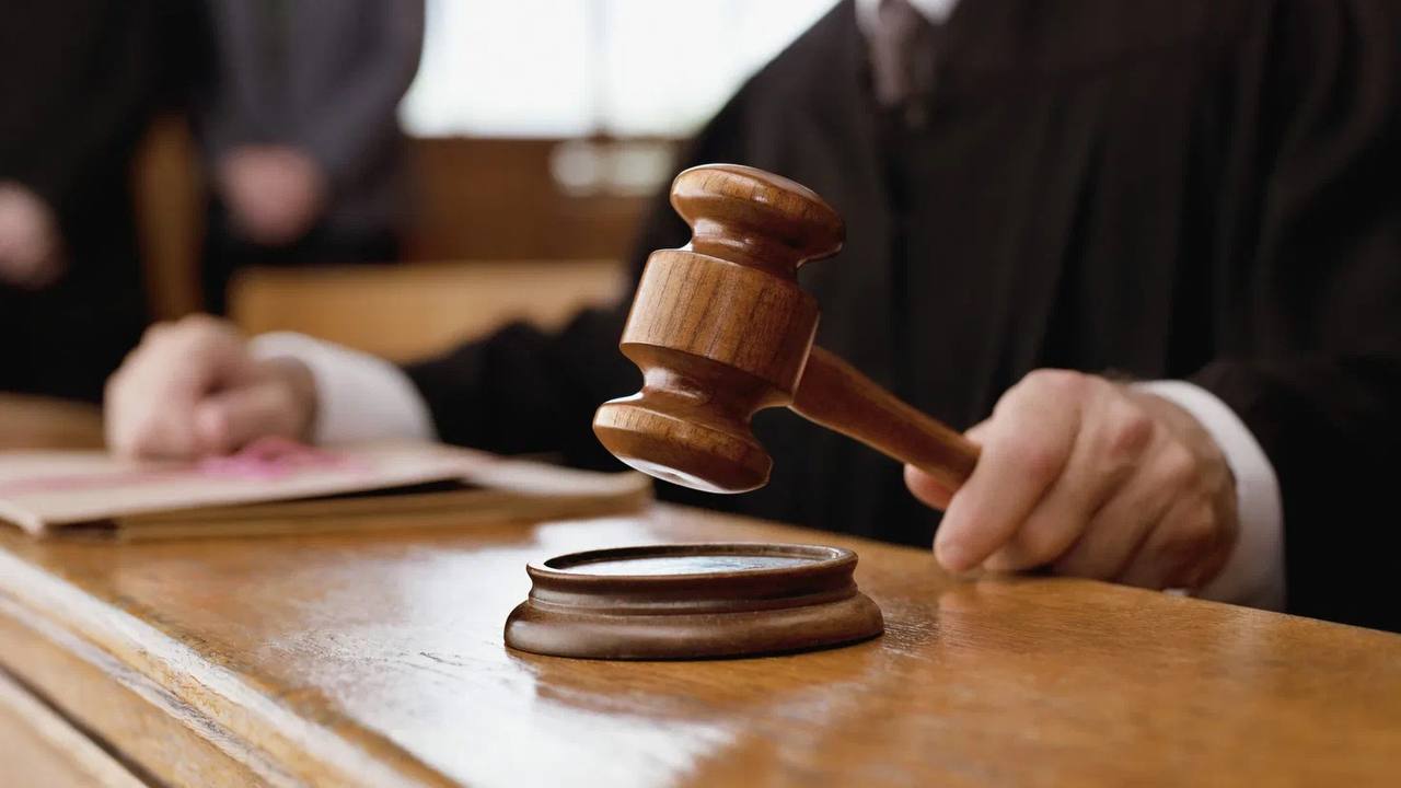 #Вкратце: С учетом позиции прокуратуры Рыбно-Слободского района суд приговорил 44-летнего мужчину к 7 месяцам лишения свободы за долг по алиментам перед ребенком на сумму свыше 395 тыс