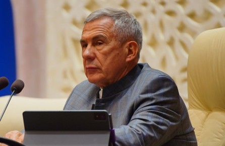 Рустам Минниханов призвал продвигать на экспорт медицинские изделия, произведенные в Татарстане