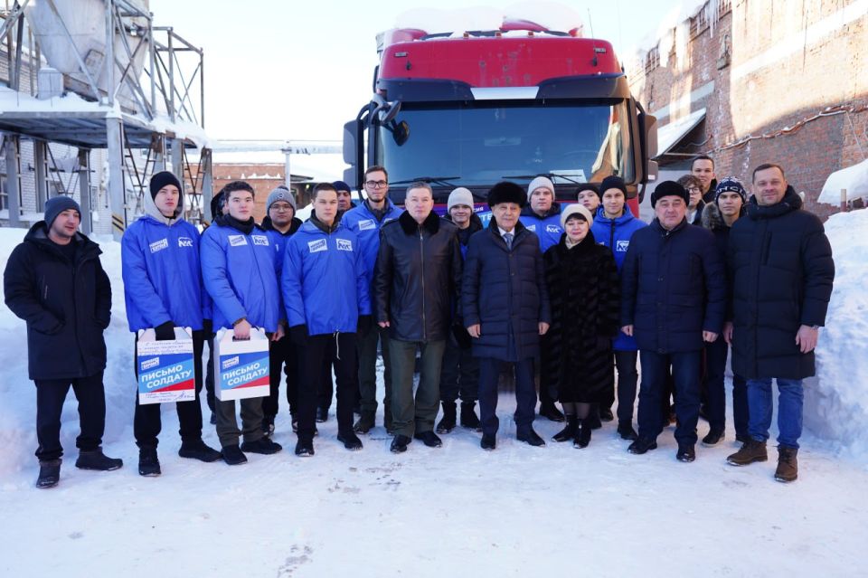 35 колонну гуманитарной помощи отправили в подшефные Татарстану города Лисичанск и Рубежное, а также нашим военнослужащим