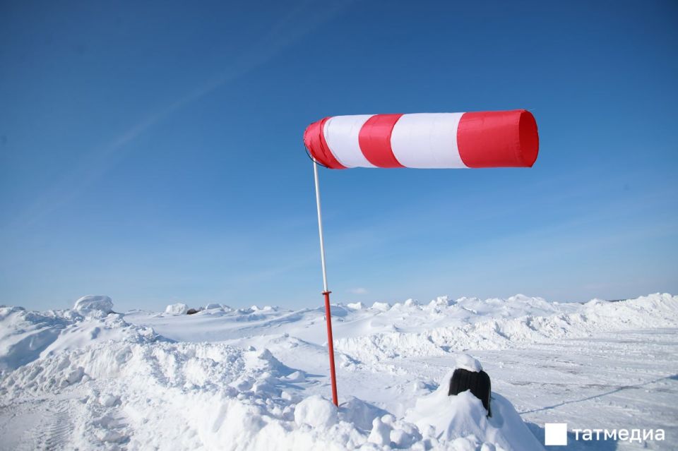 Синоптики Татарстана предупреждают об очень крепком ветре