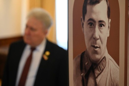 Возложения цветов, конкурс чтецов, показы фильмов: как в Татарстане отметят 120-летие Мусы Джалиля