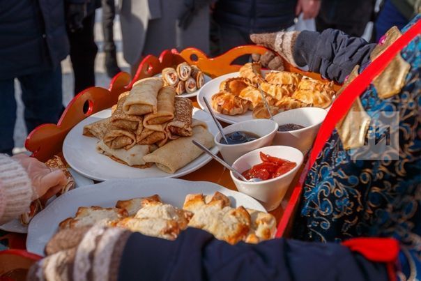Казанцы выбрали главные блины Масленицы: тонкие, кружевные, с творогом и сметаной