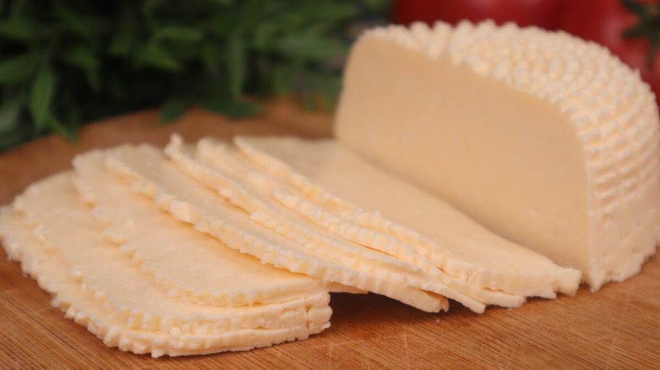 Вы когда-нибудь мечтали сделать свой сыр, но думали, что это сложно?